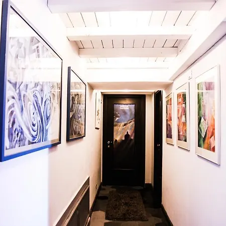 D'autore Art Design Gallery