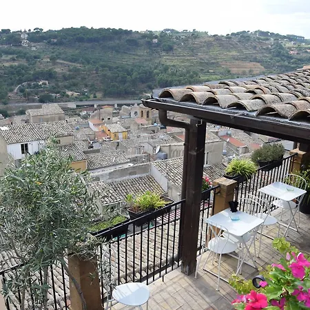 D'autore Art Design Gallery Hotel