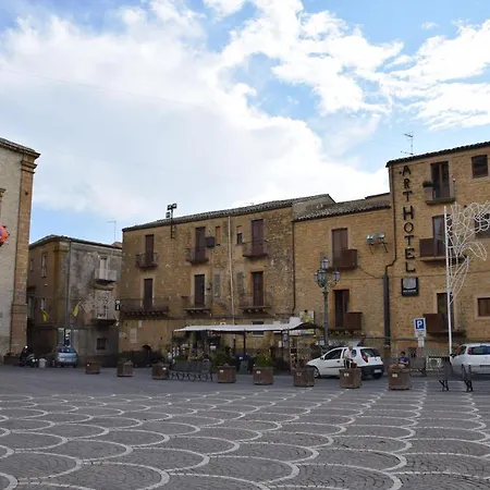 Suite D'Autore Art Hotel Al Duomo Hotel 3*
