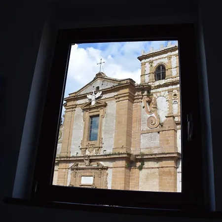 Hotel D'autore Art Design Gallery